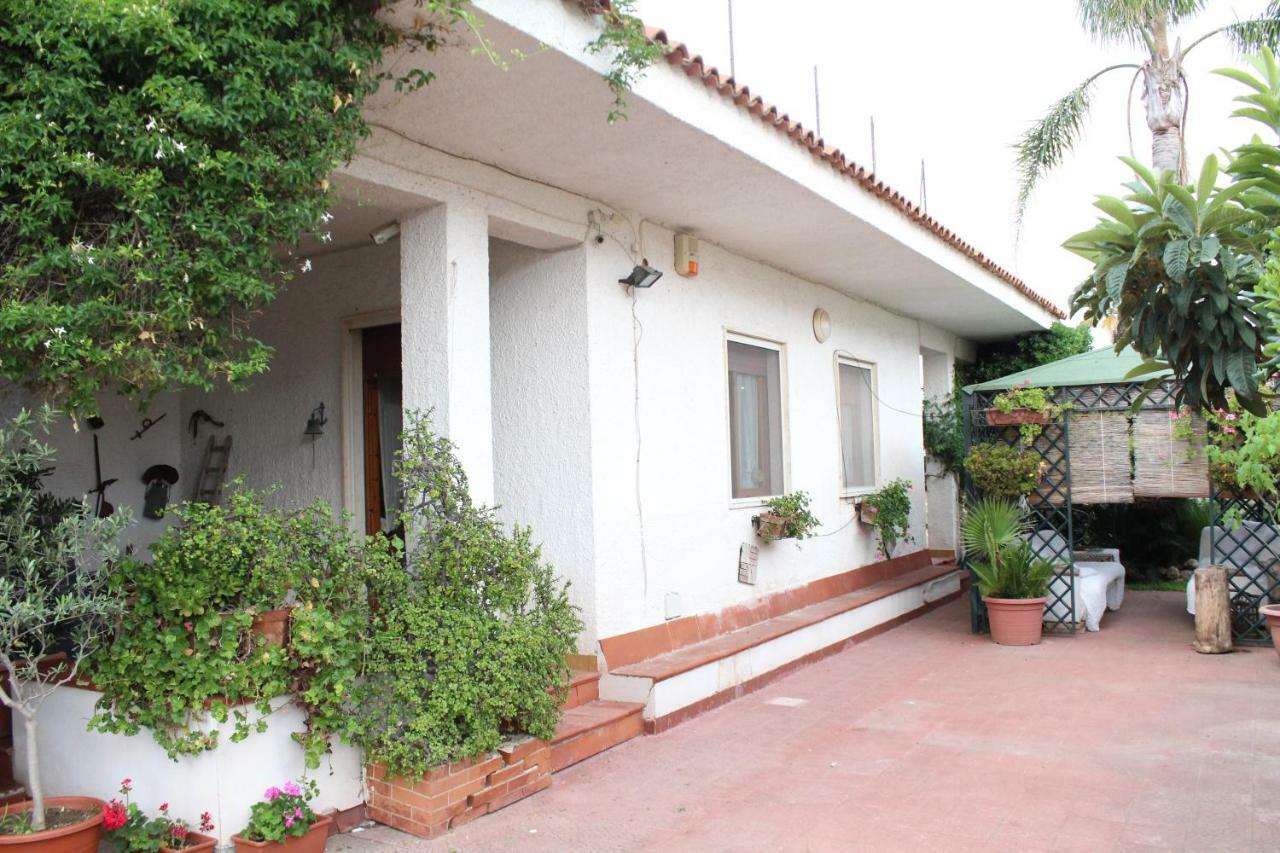 Villa Aurora Ognina Bagian luar foto
